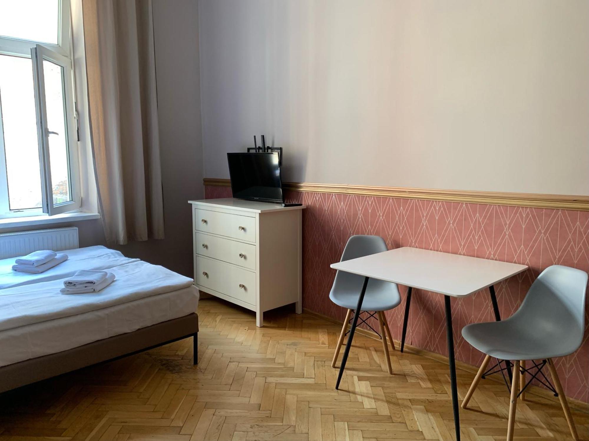 Apartament Gold Jasmine Apartment Krakow Ngoại thất bức ảnh