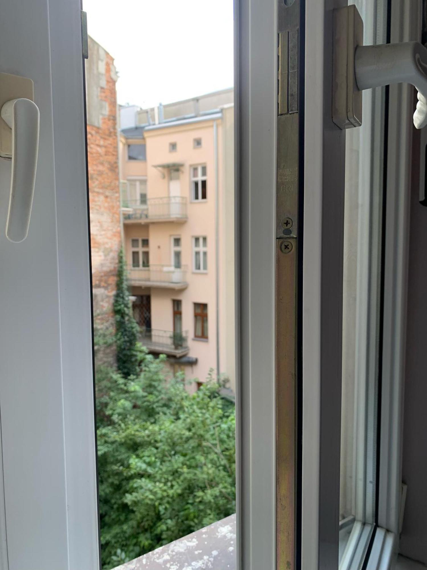 Apartament Gold Jasmine Apartment Krakow Ngoại thất bức ảnh